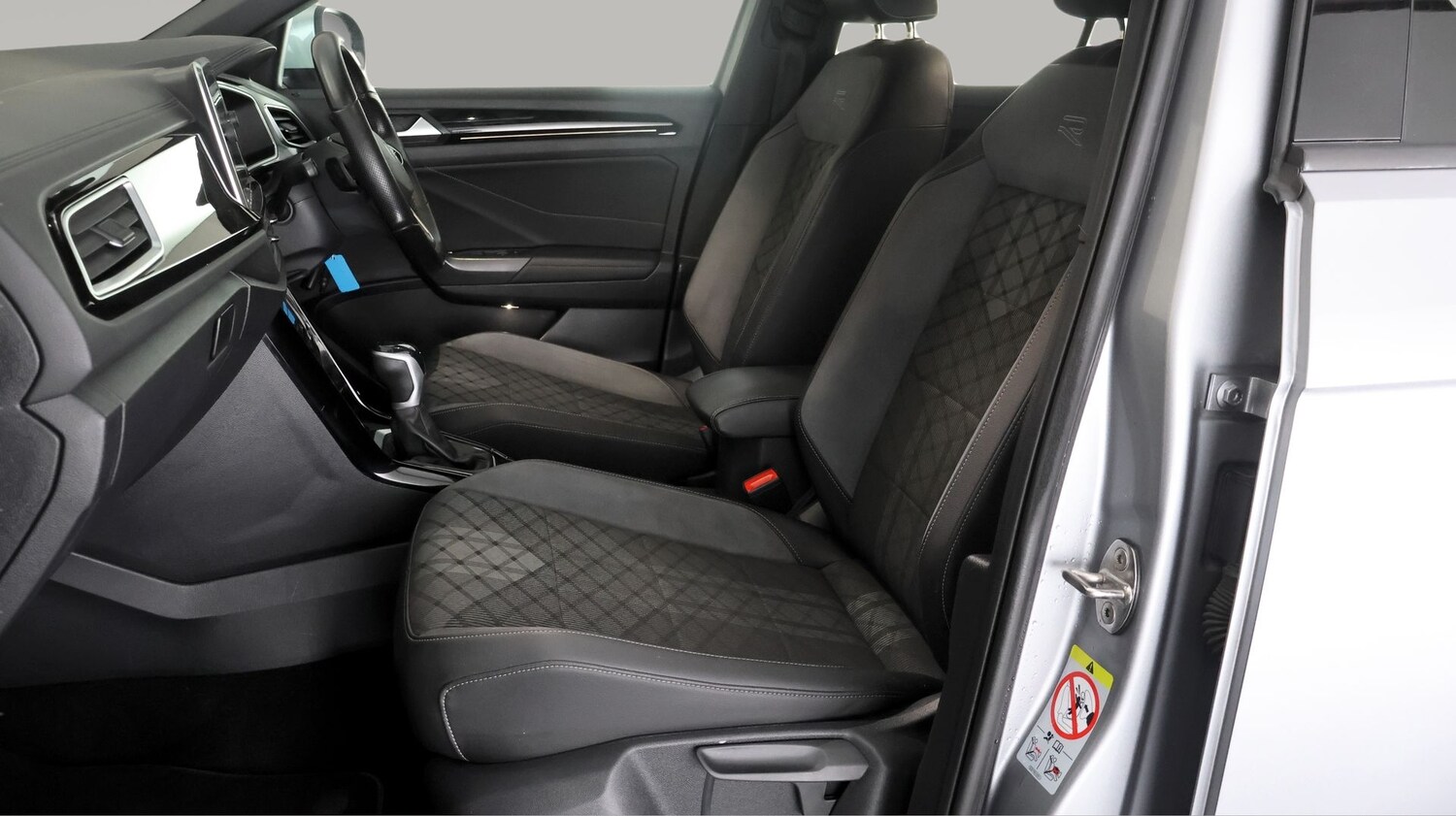 Used Volkswagen T-Roc 2022 for sale - 78220641: Photo 13