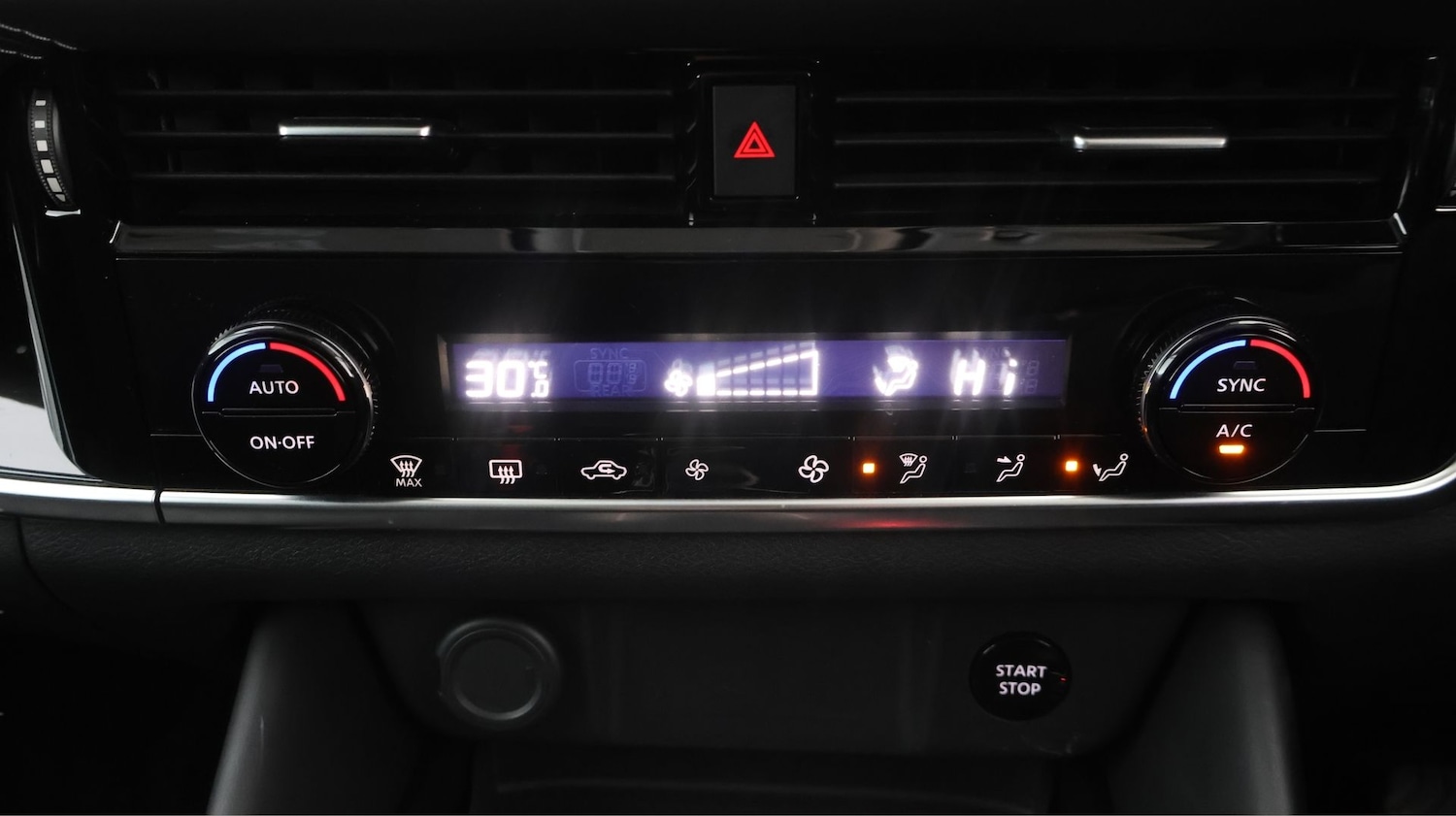 Used Nissan Qashqai 2022 for sale - 77704228: Photo 12