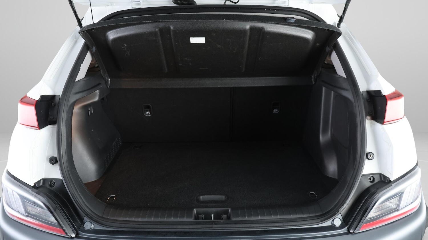 Used Hyundai KONA 2023 for sale - 76527911: Photo 18