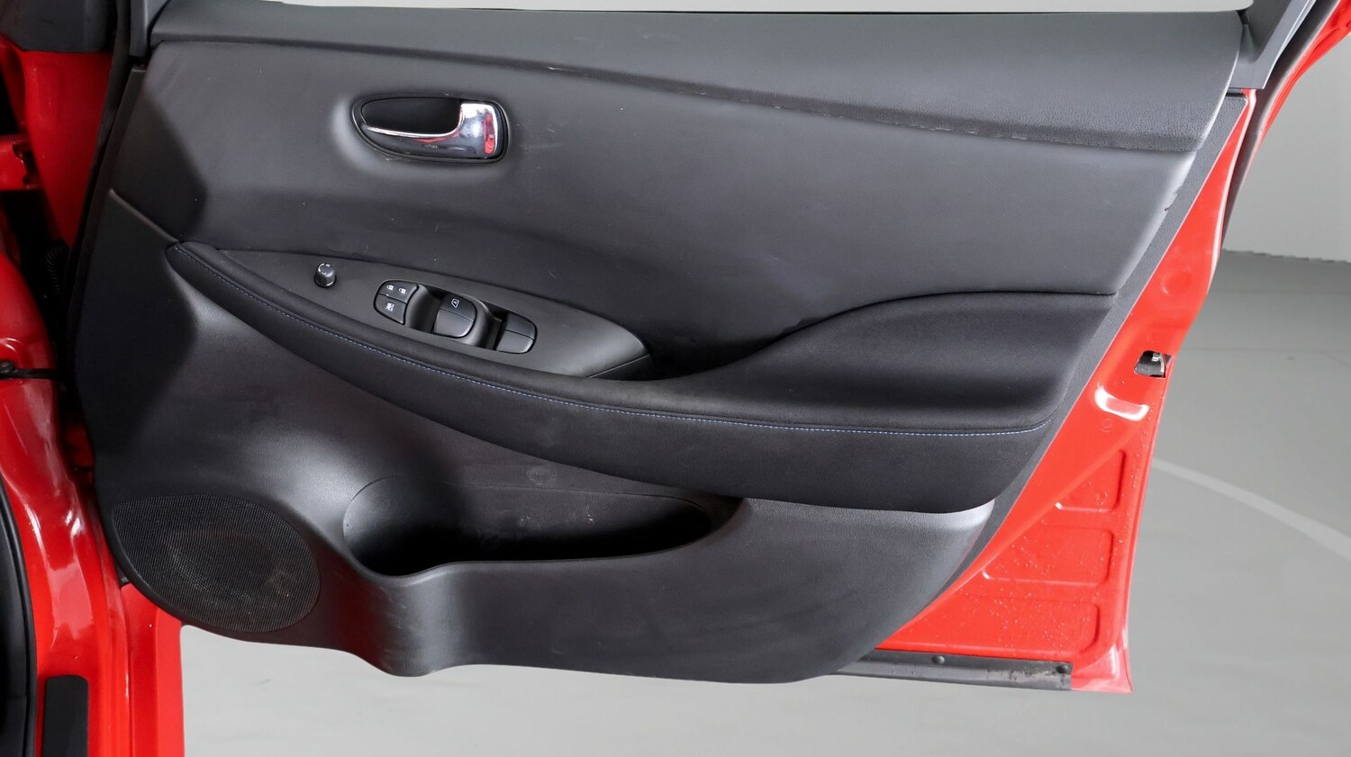 Used Nissan Leaf 2023 for sale - 77526779: Photo 14