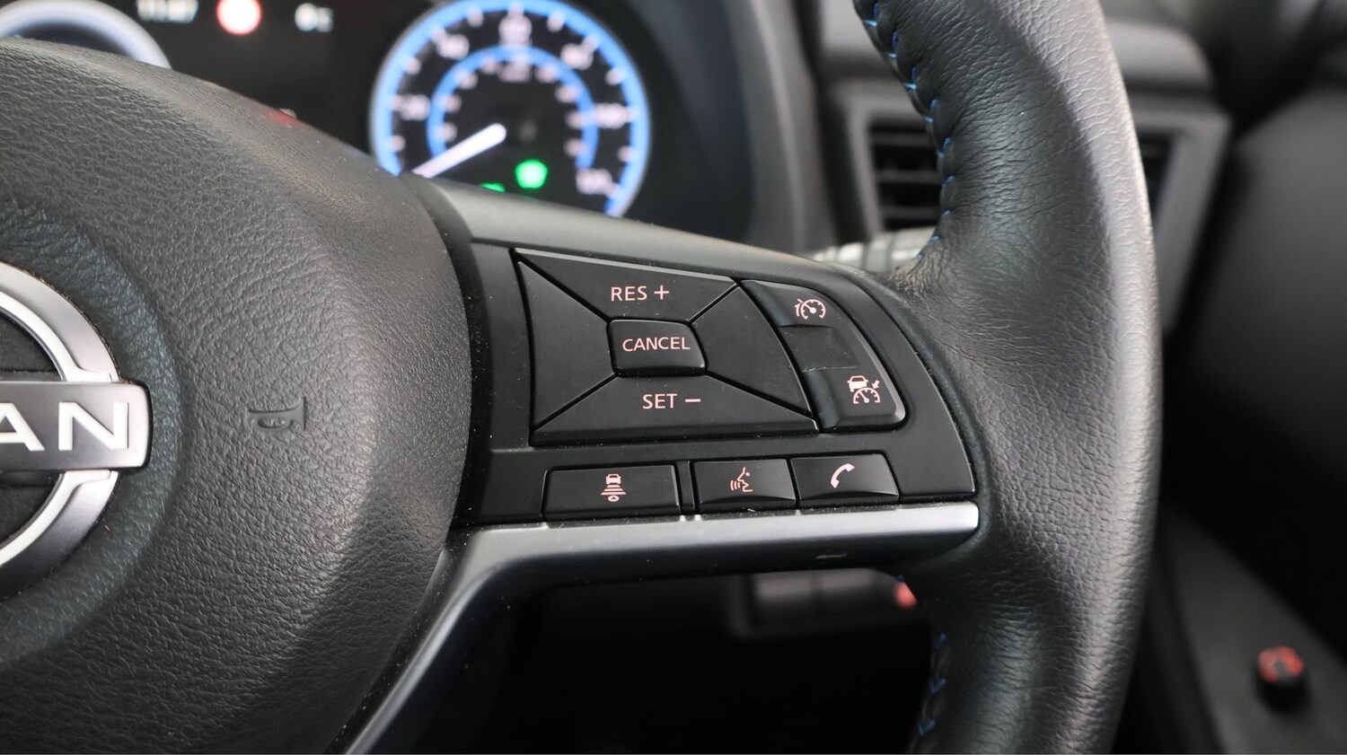 Used Nissan Leaf 2023 for sale - 77526779: Photo 22