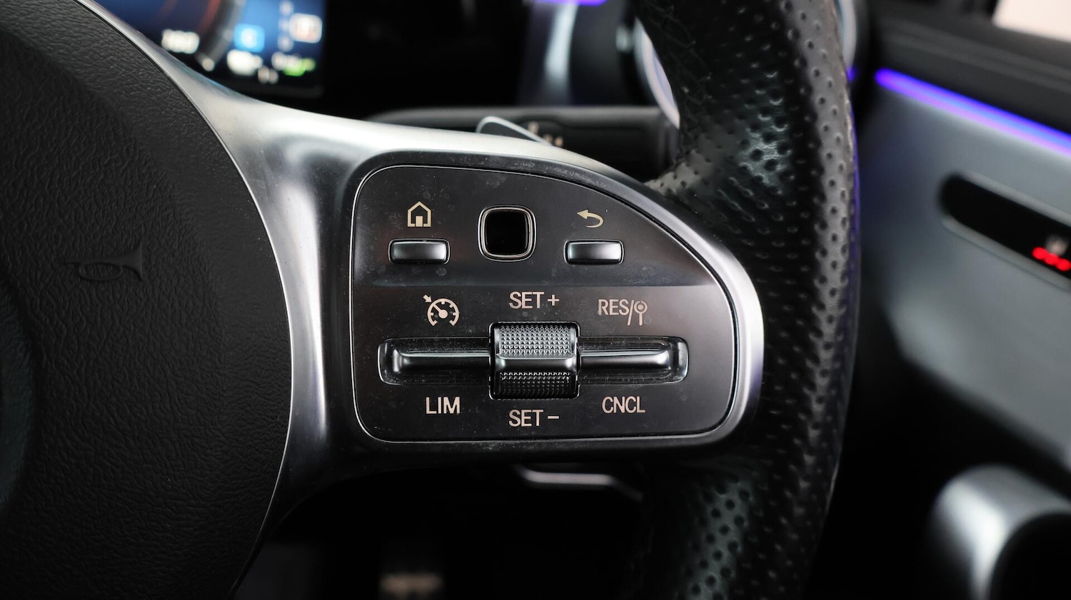 Used Mercedes-Benz A-Class 2021 for sale - 76380958: Photo 24