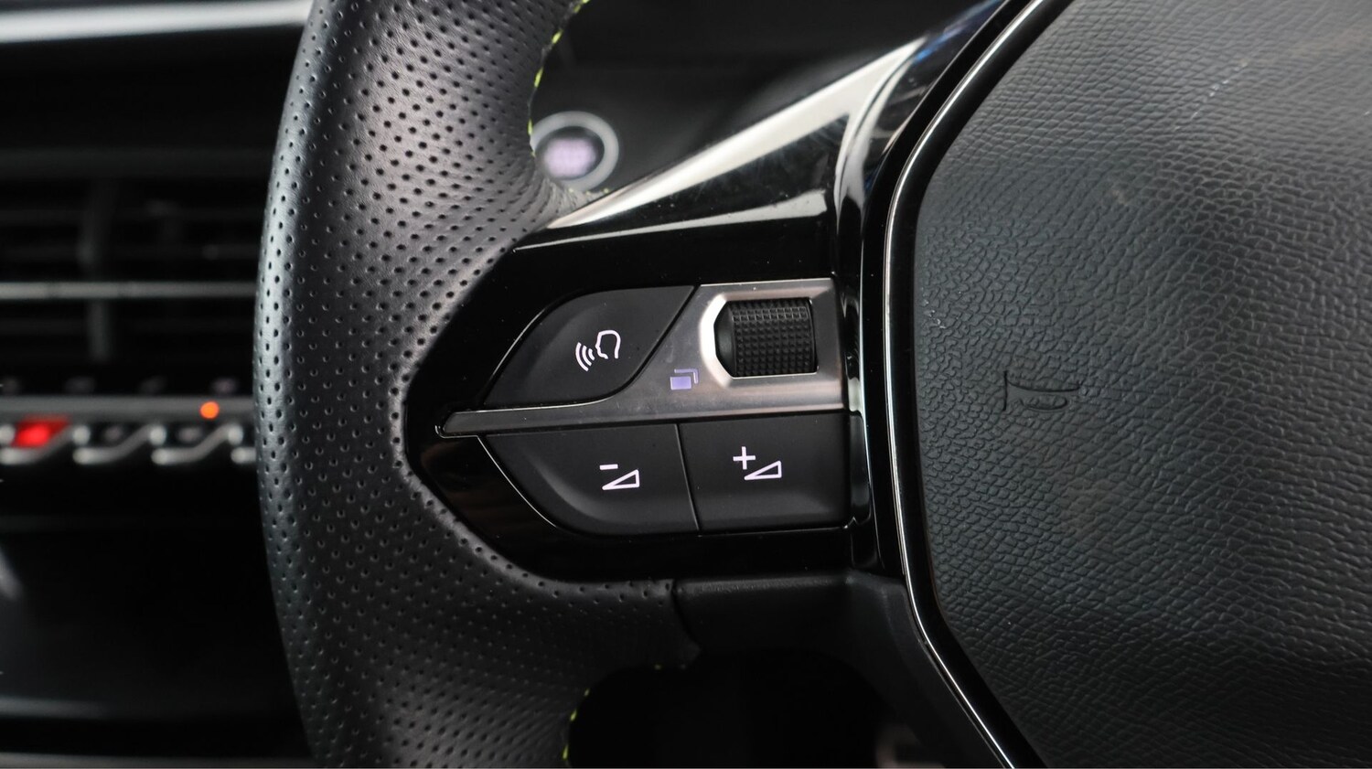 Used Peugeot 2008 2022 for sale - 77461276: Photo 20