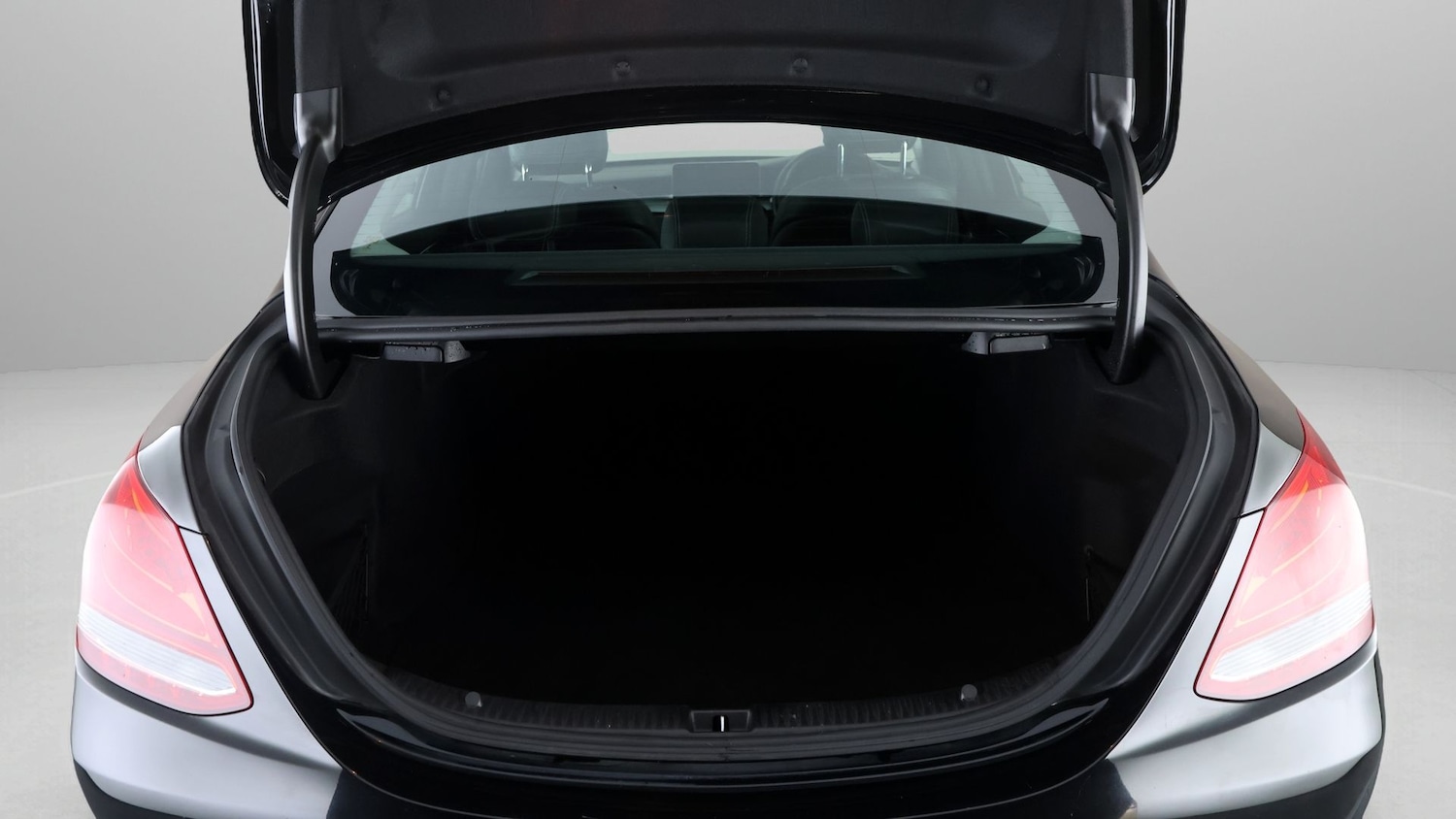 Used Mercedes-Benz C Class for sale - 77970792: Photo 17