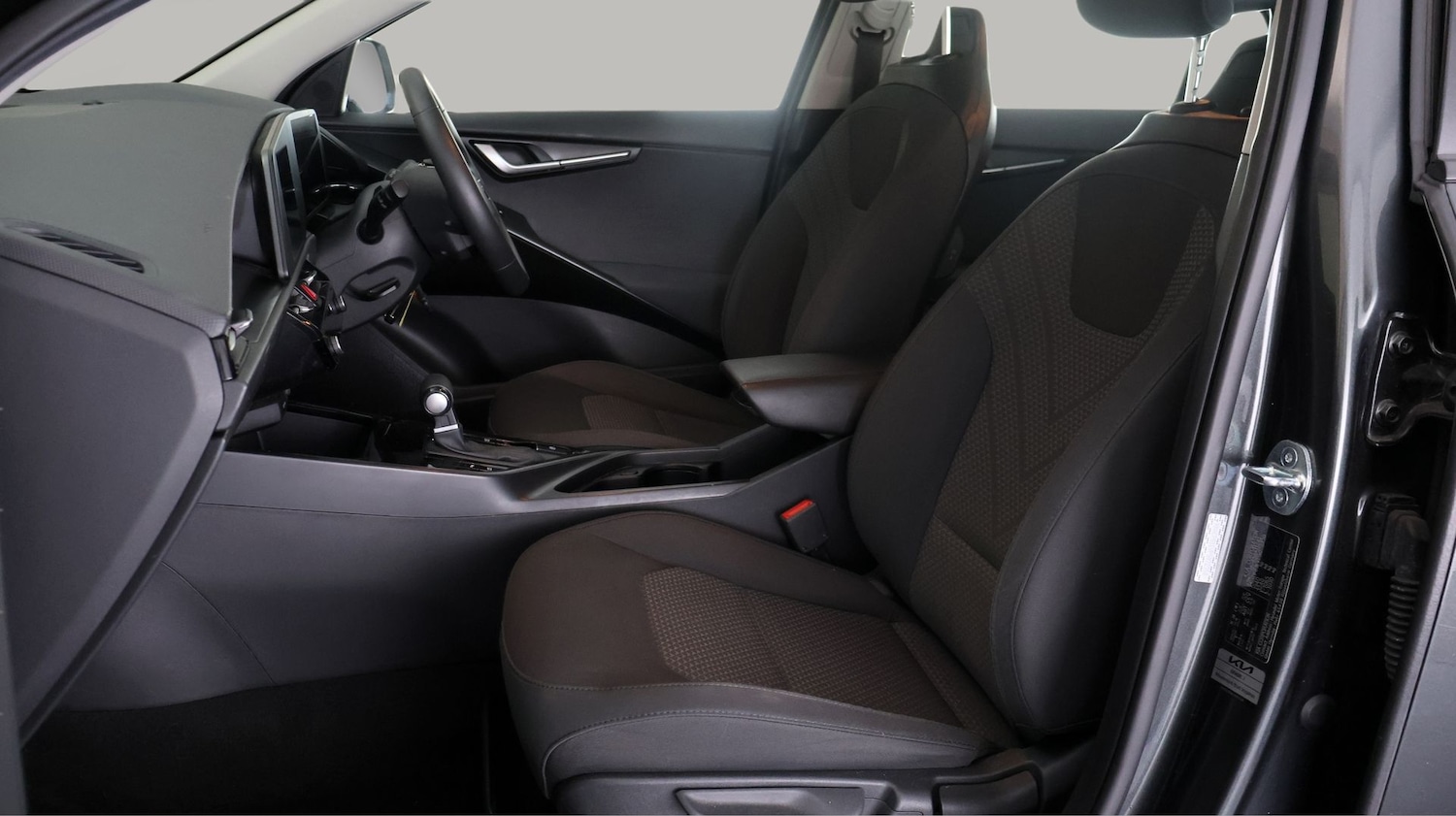 Used Kia Niro 2023 for sale - 77896070: Photo 13