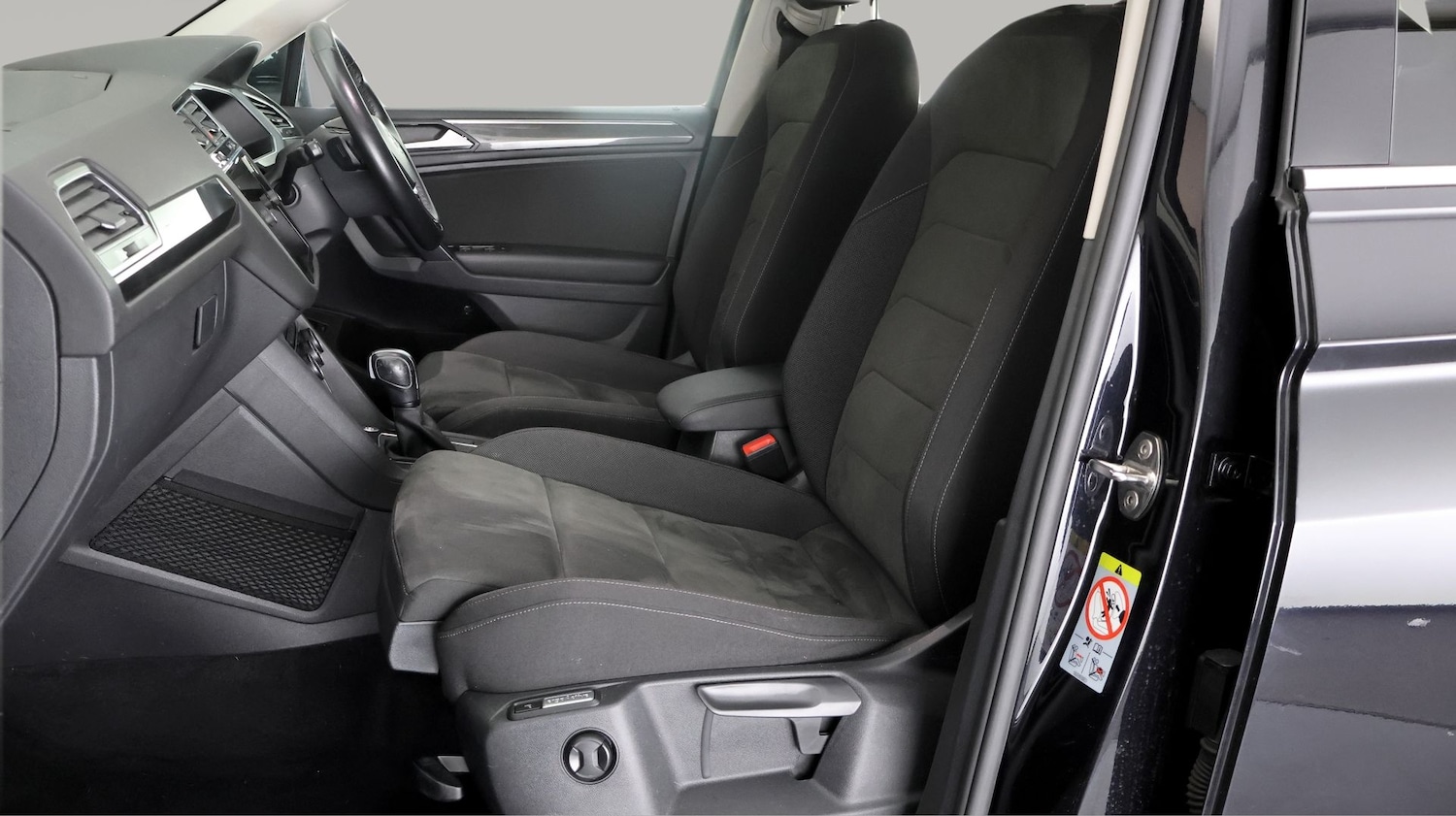 Used Volkswagen Tiguan Allspace 2021 for sale - 77631134: Photo 14