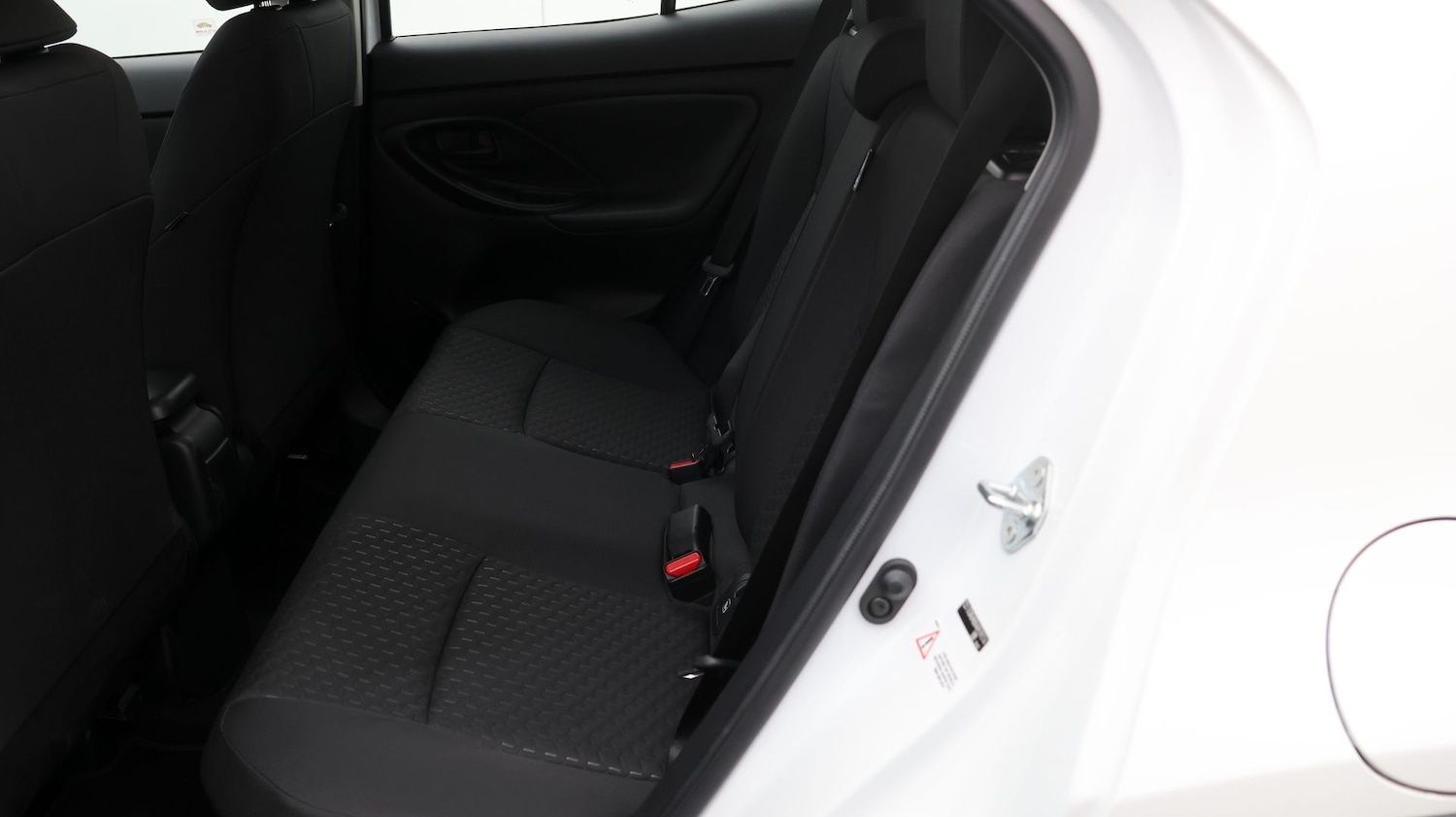 Used Toyota Yaris Cross 2024 for sale - 77610518: Photo 16