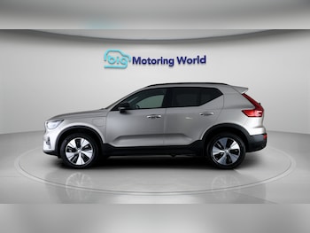 Used Volvo XC40 2023 for sale - 78475076: Photo