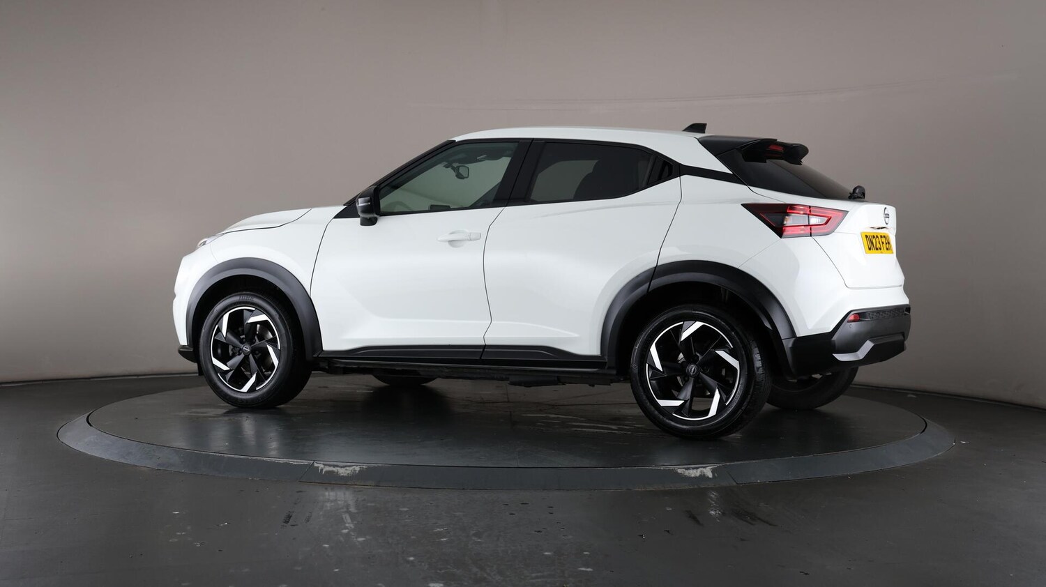 Vehicle 76
