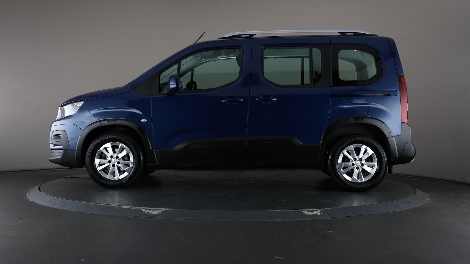 Vehicle 39
