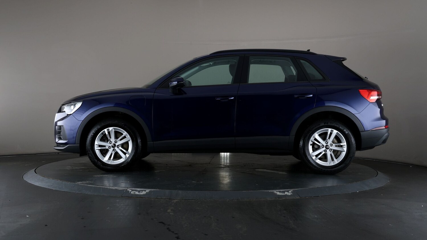 Used Audi Q3 for sale - 76809723: Photo 17
