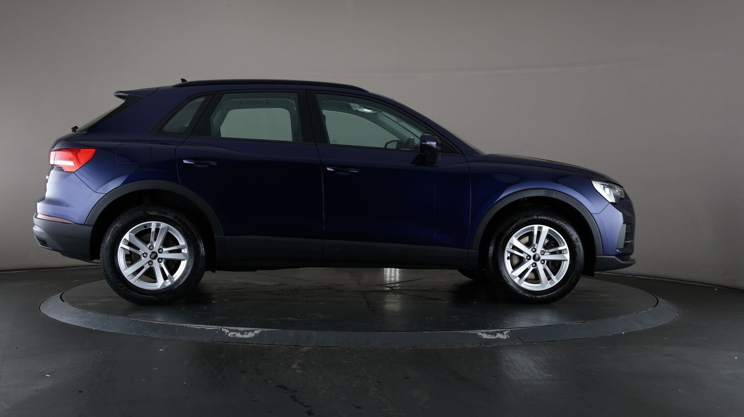 Used Audi Q3 for sale - 76809723: Photo 55