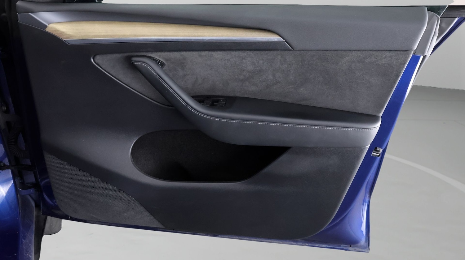 Used Tesla Model Y 2023 for sale - 77484847: Photo 15