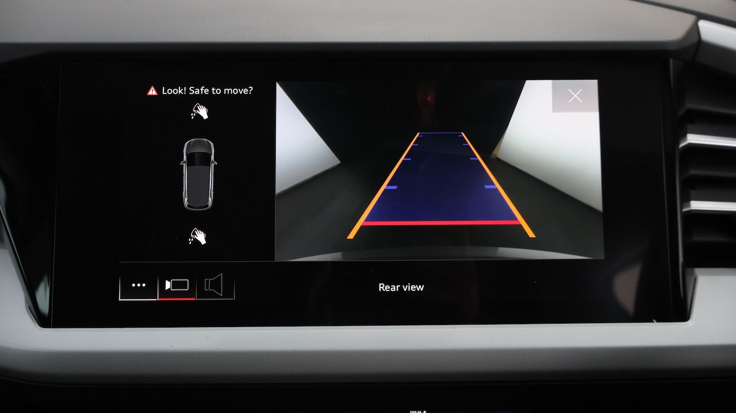 Used Audi Q4 e-tron 2021 for sale - 77393583: Photo 25