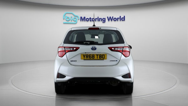 Used Toyota Yaris 2018 for sale - 76259418: Photo 7