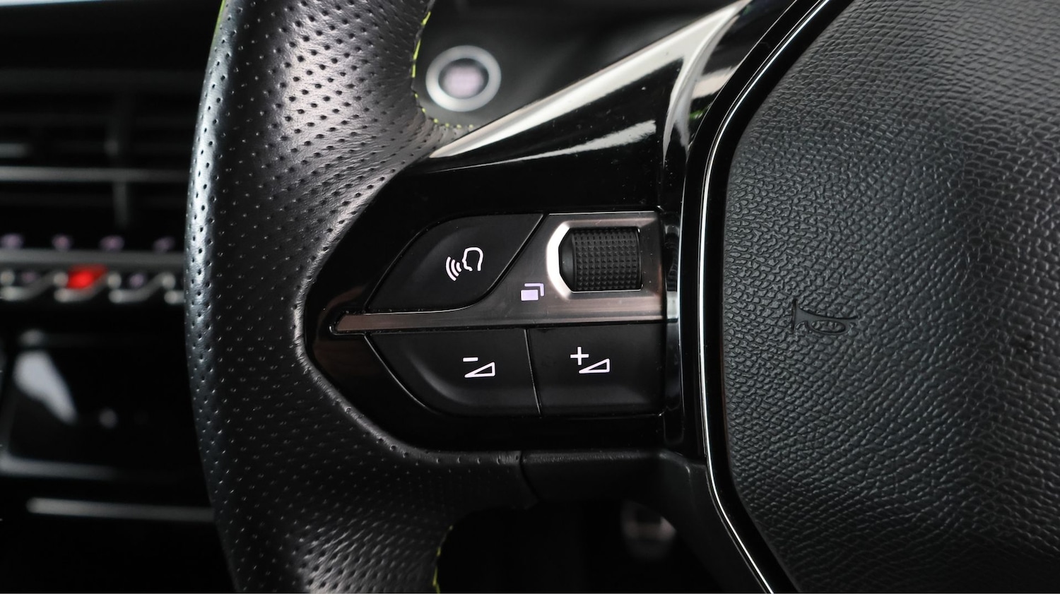 Used Peugeot 208 2021 for sale - 77610244: Photo 22