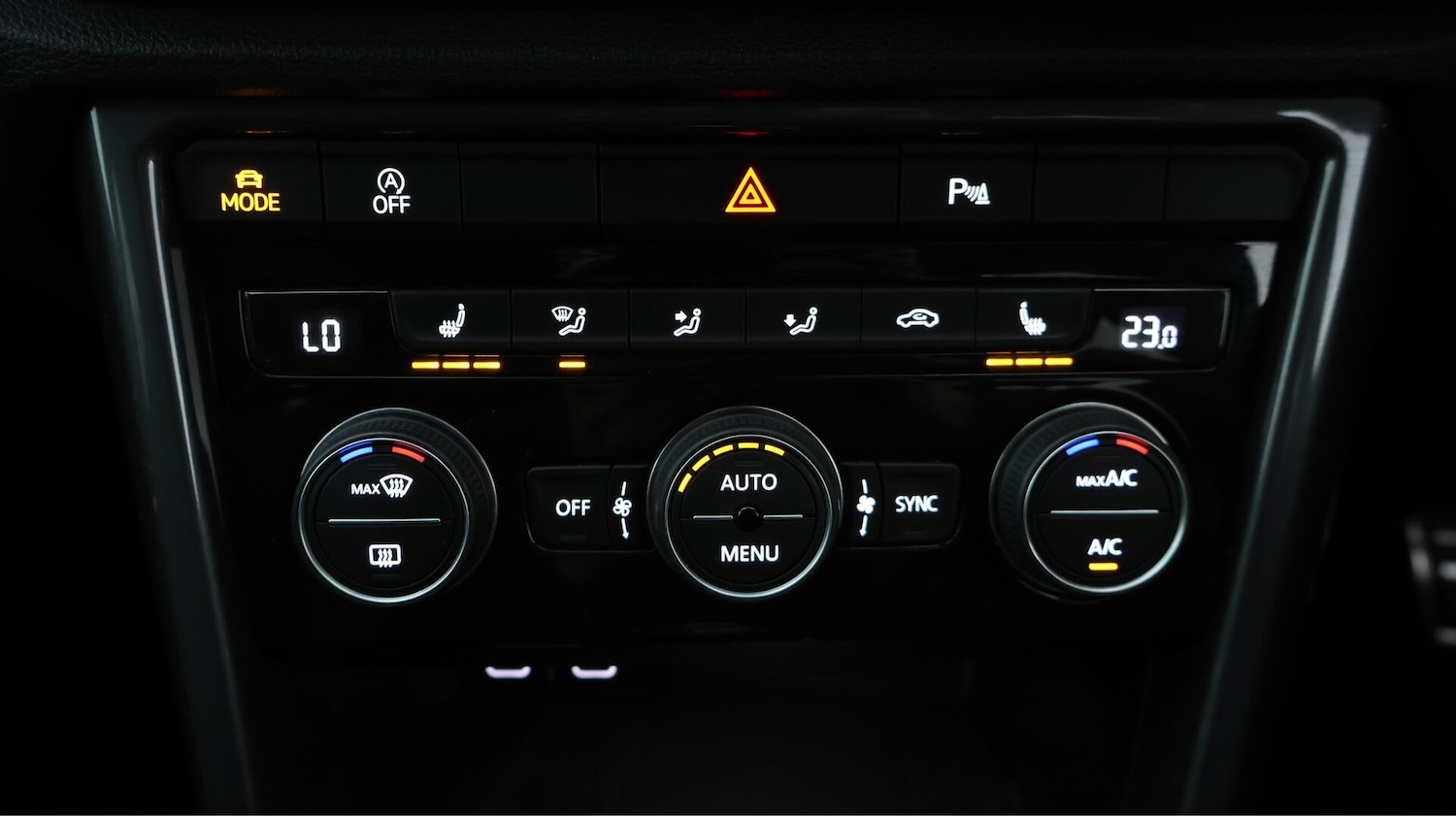 Used Volkswagen T-Roc 2021 for sale - 76121300: Photo 12