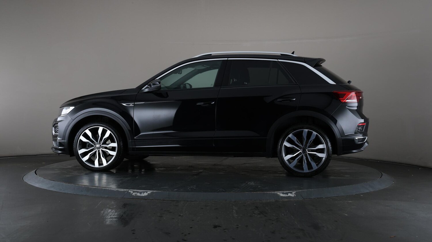 Used Volkswagen T-Roc 2021 for sale - 76121300: Photo 37