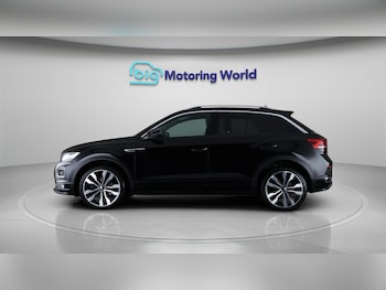 Used Volkswagen T-Roc 2021 for sale - 76121300: Photo 4