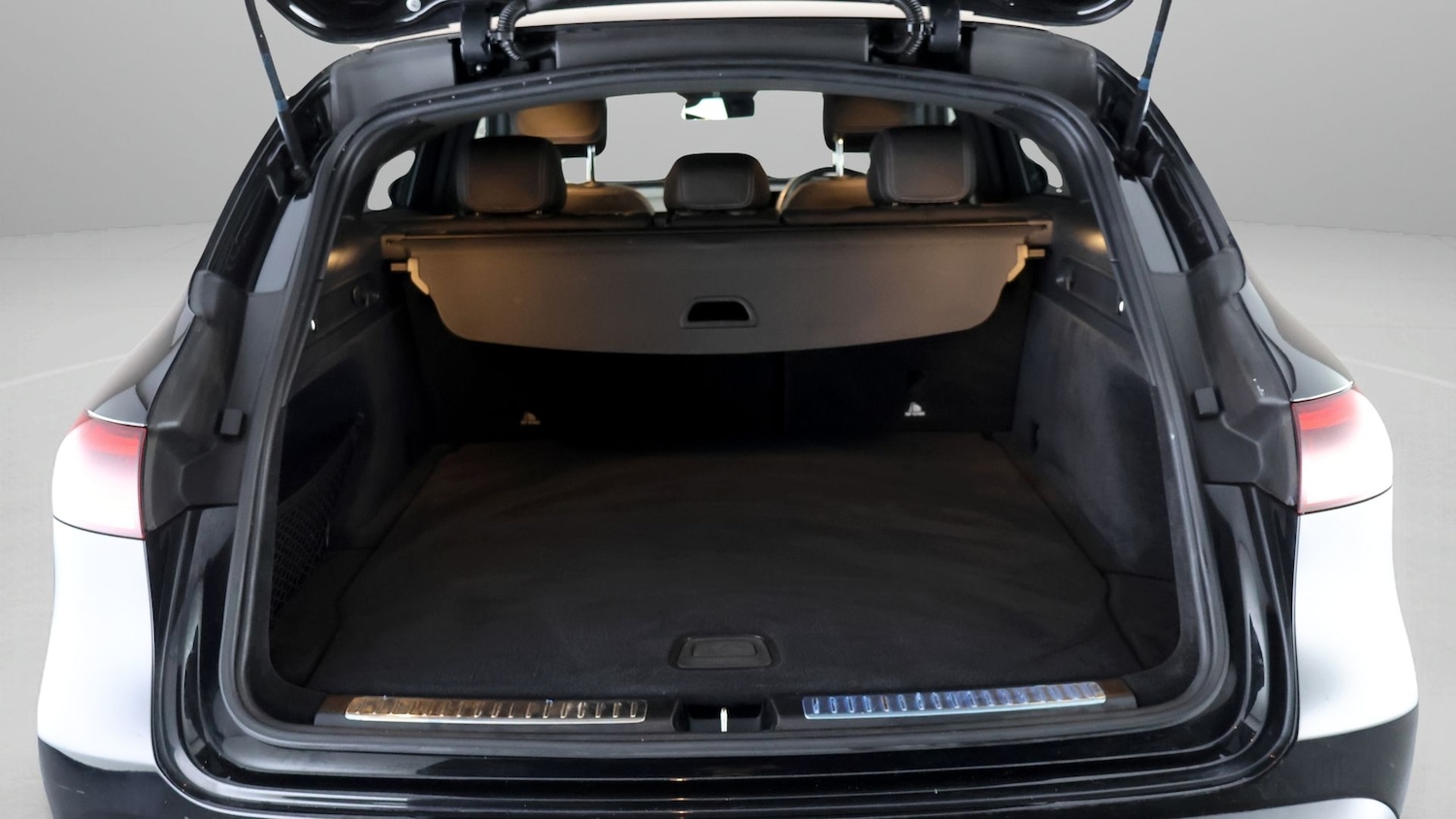 Used Mercedes-Benz EQC 2020 for sale - 77746095: Photo 16