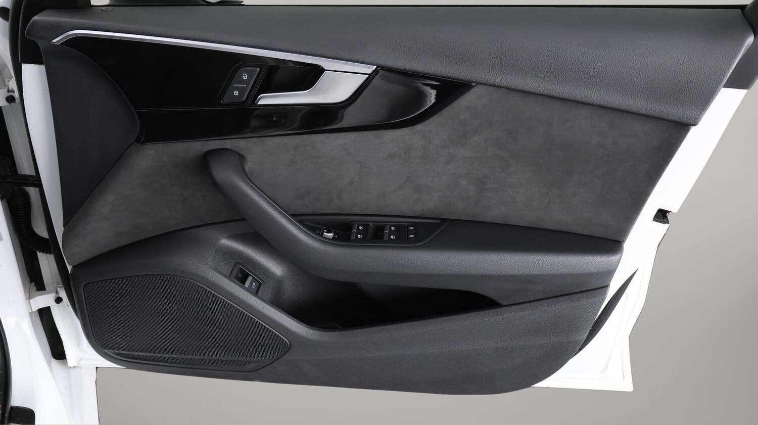 Used Audi A4 2021 for sale - 76743068: Photo 16