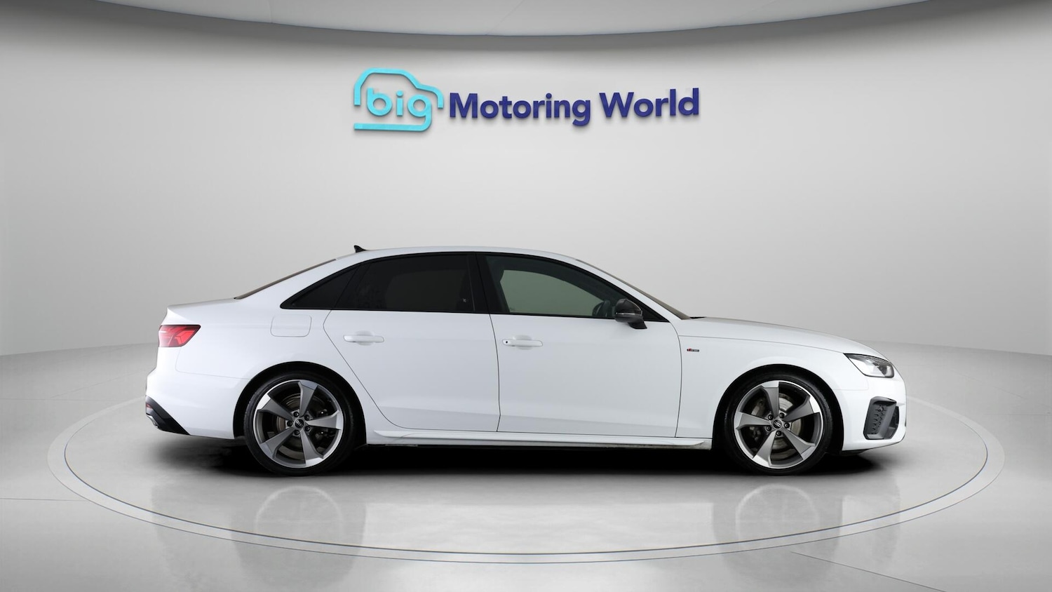 Used Audi A4 2021 for sale - 76743068: Photo 9