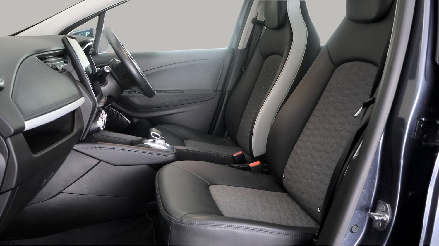 Used Renault Zoe 2022 for sale - 77668322: Photo 14