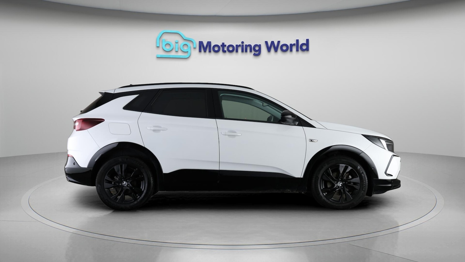 Used Vauxhall Grandland 2023 for sale - 76389337: Photo 8