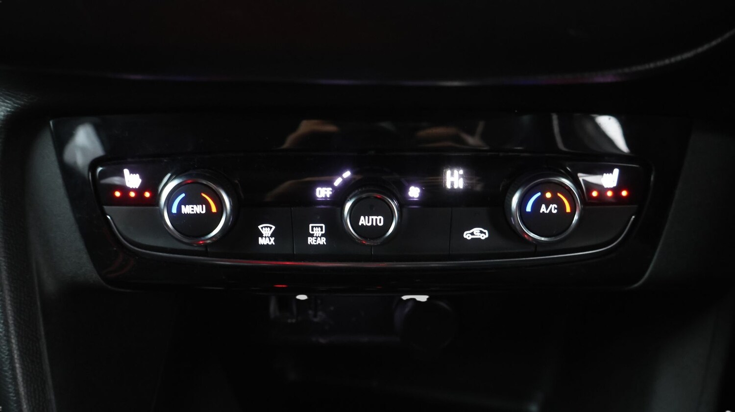 Used Vauxhall Corsa for sale - 77501955: Photo 11