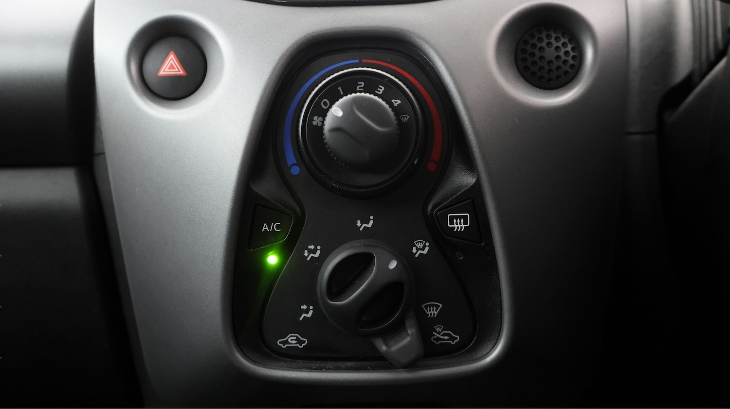 Used Toyota AYGO for sale - 77201603: Photo 11