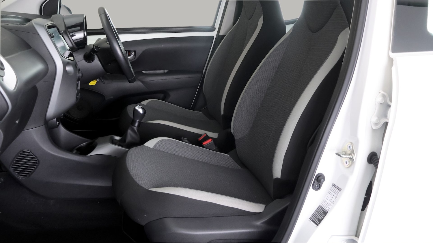 Used Toyota AYGO for sale - 77201603: Photo 13