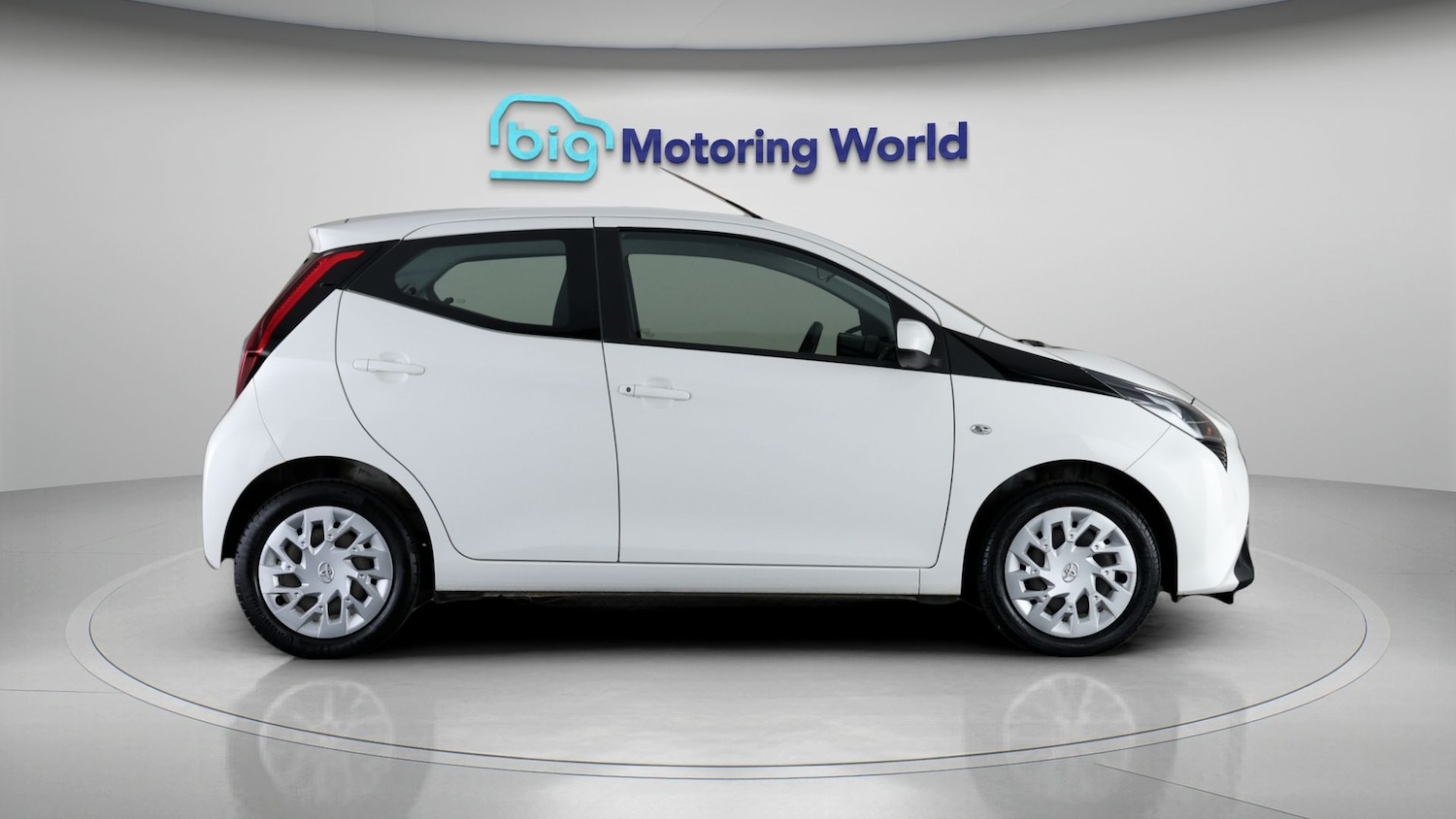 Used Toyota AYGO for sale - 77201603: Photo 8