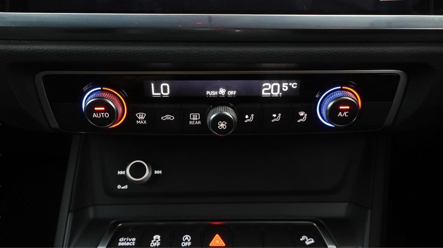 Used Audi Q3 2021 for sale - 78196664: Photo 11