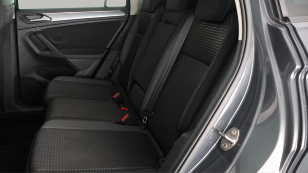 Used Volkswagen Tiguan 2022 for sale - 75458990: Photo 17