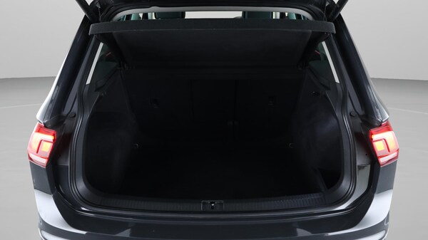 Used Volkswagen Tiguan 2022 for sale - 75458990: Photo 18