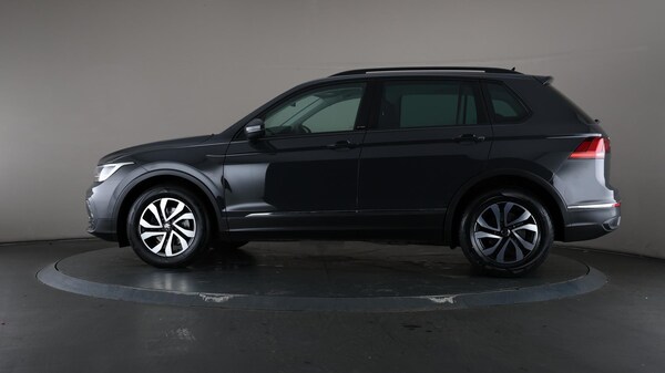 Used Volkswagen Tiguan 2022 for sale - 75458990: Photo 39