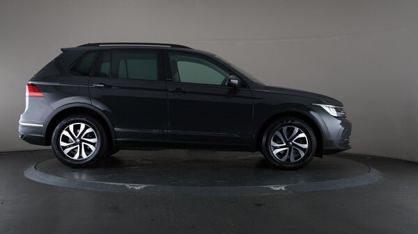 Used Volkswagen Tiguan 2022 for sale - 75458990: Photo 63