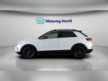 Used Volkswagen T-Roc 2022 for sale - 78929533: Photo