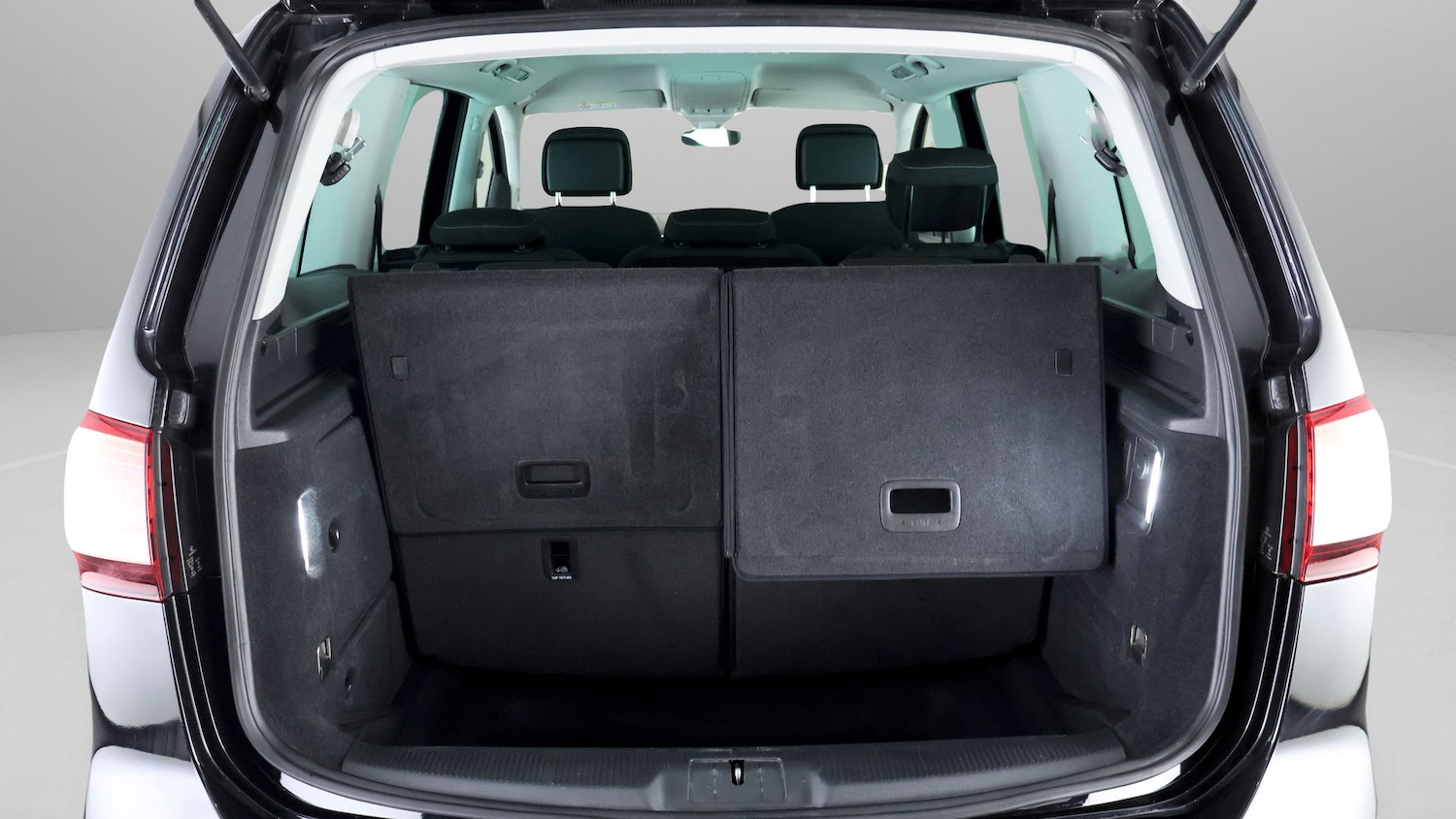 Used Volkswagen Sharan 2021 for sale - 77964706: Photo 16