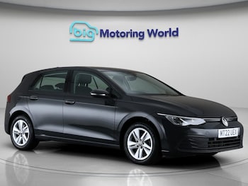 Volkswagen - Golf