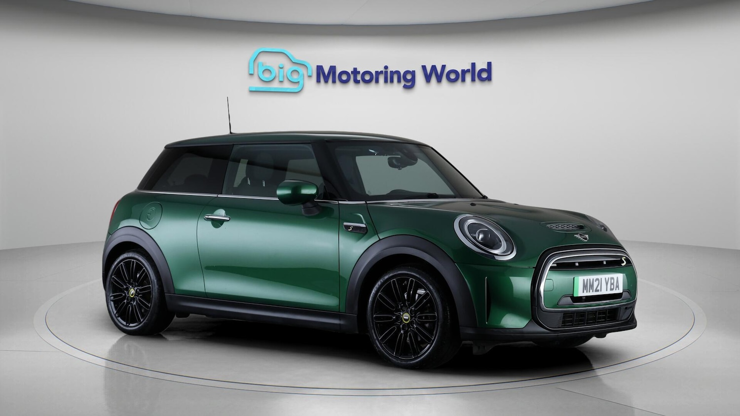 Used MINI Hatch 2021 for sale - 76432193: Photo 2