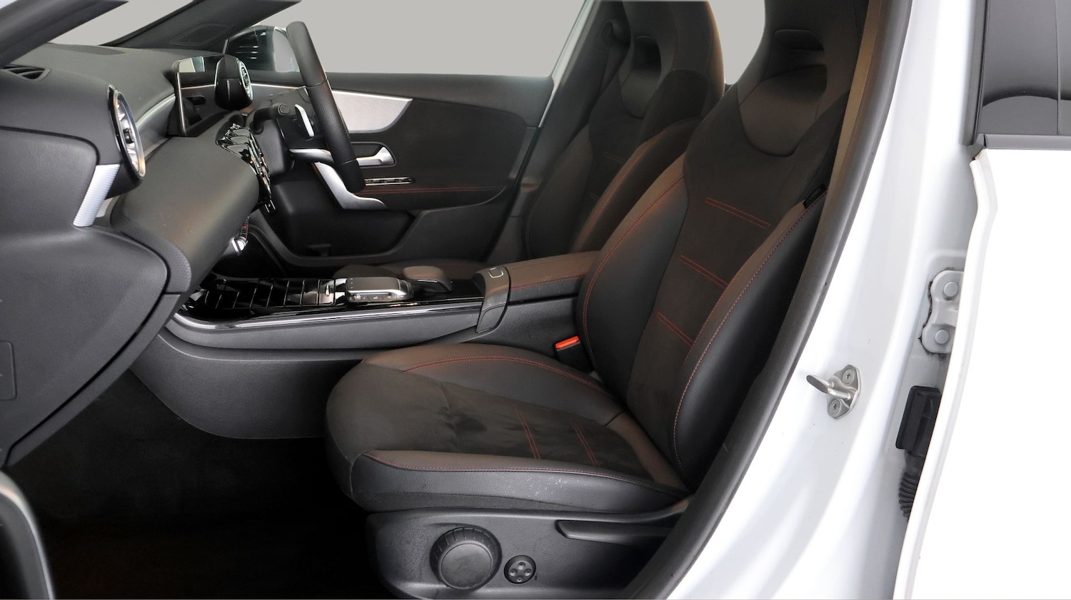 Used Mercedes-Benz A-Class 2022 for sale - 77202127: Photo 14