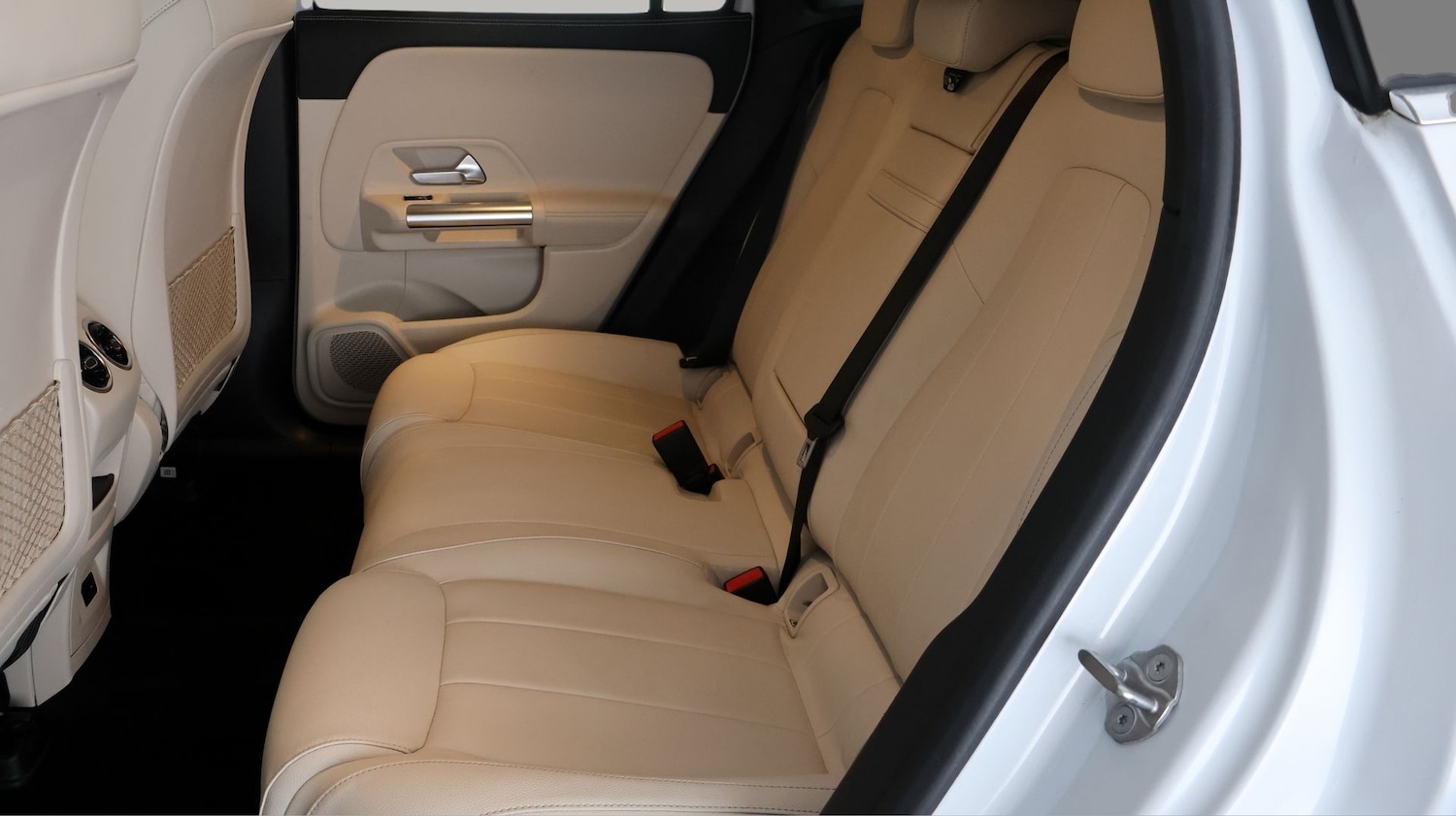 Used Mercedes-Benz EQA 2021 for sale - 77202383: Photo 16