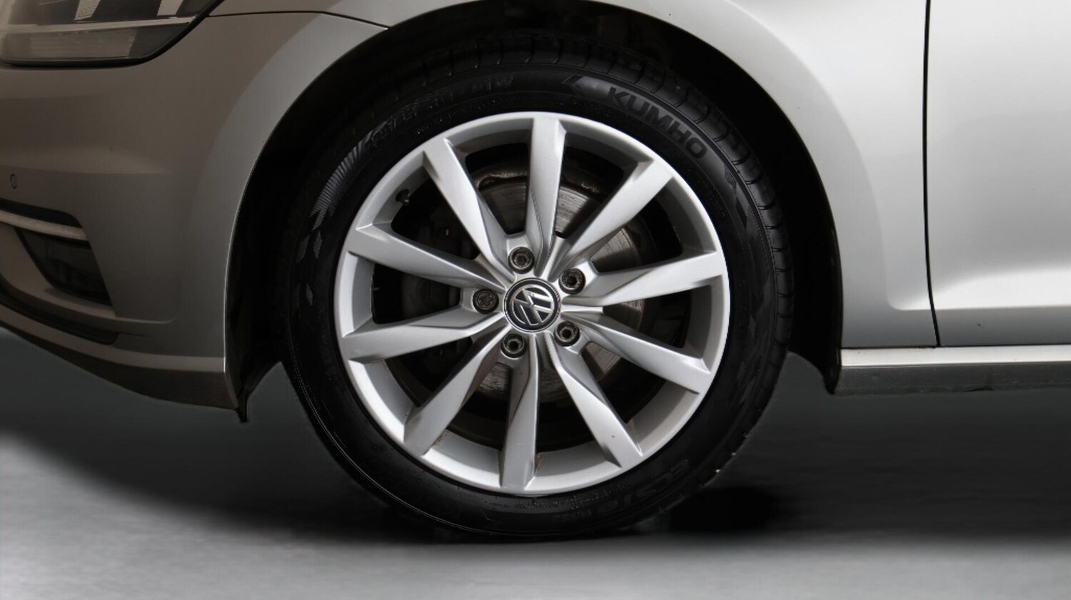 Used Volkswagen Golf 2019 for sale - 76742798: Photo 19