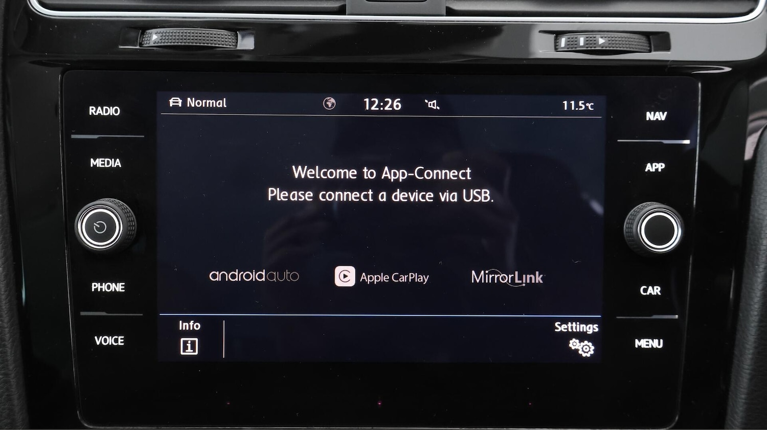 Used Volkswagen Golf 2019 for sale - 76742798: Photo 25