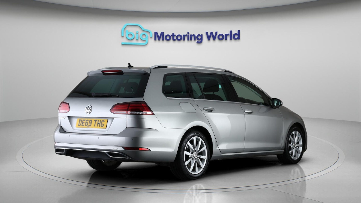 Used Volkswagen Golf 2019 for sale - 76742798: Photo 8
