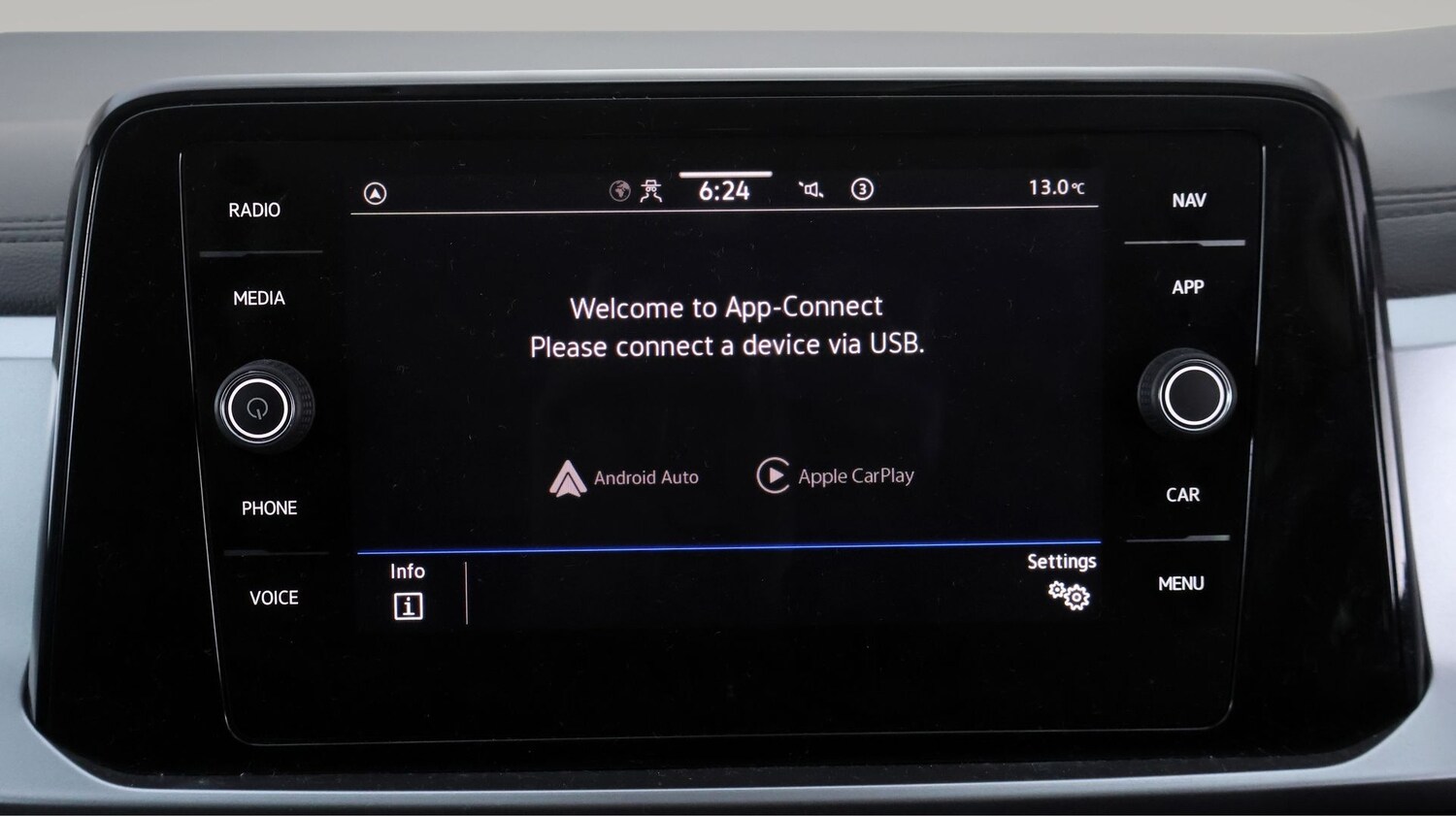 Used Volkswagen T-Roc 2023 for sale - 78055364: Photo 21