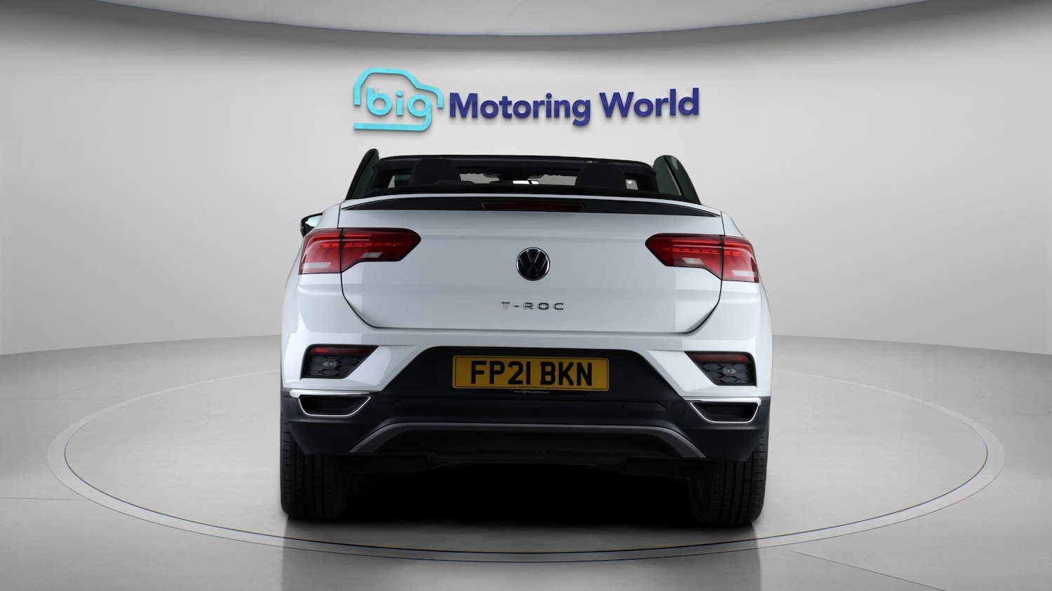 Used Volkswagen T-Roc for sale - 78147696: Photo 6