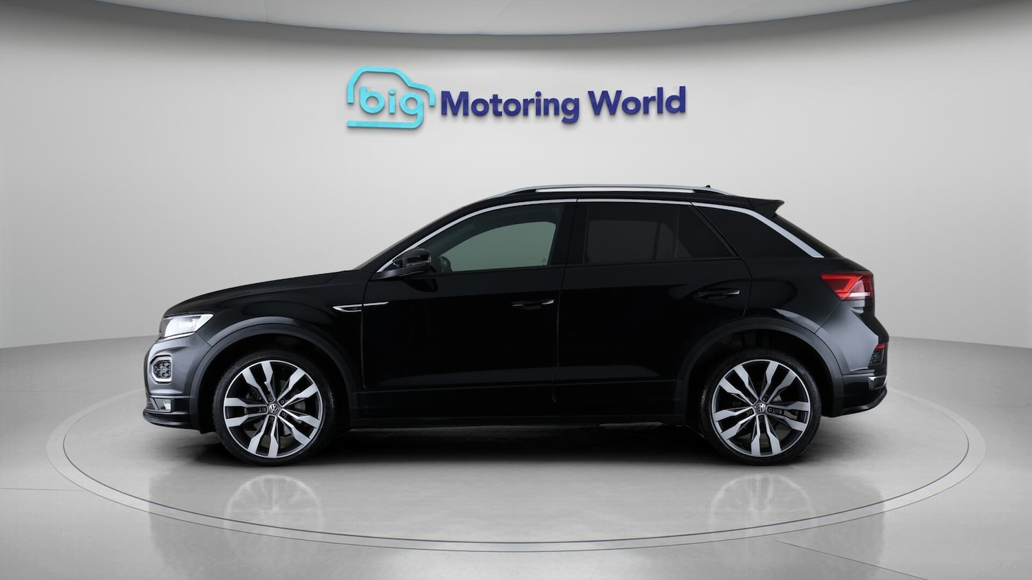 Used Volkswagen T-Roc 2020 for sale - 76175191: Photo 4