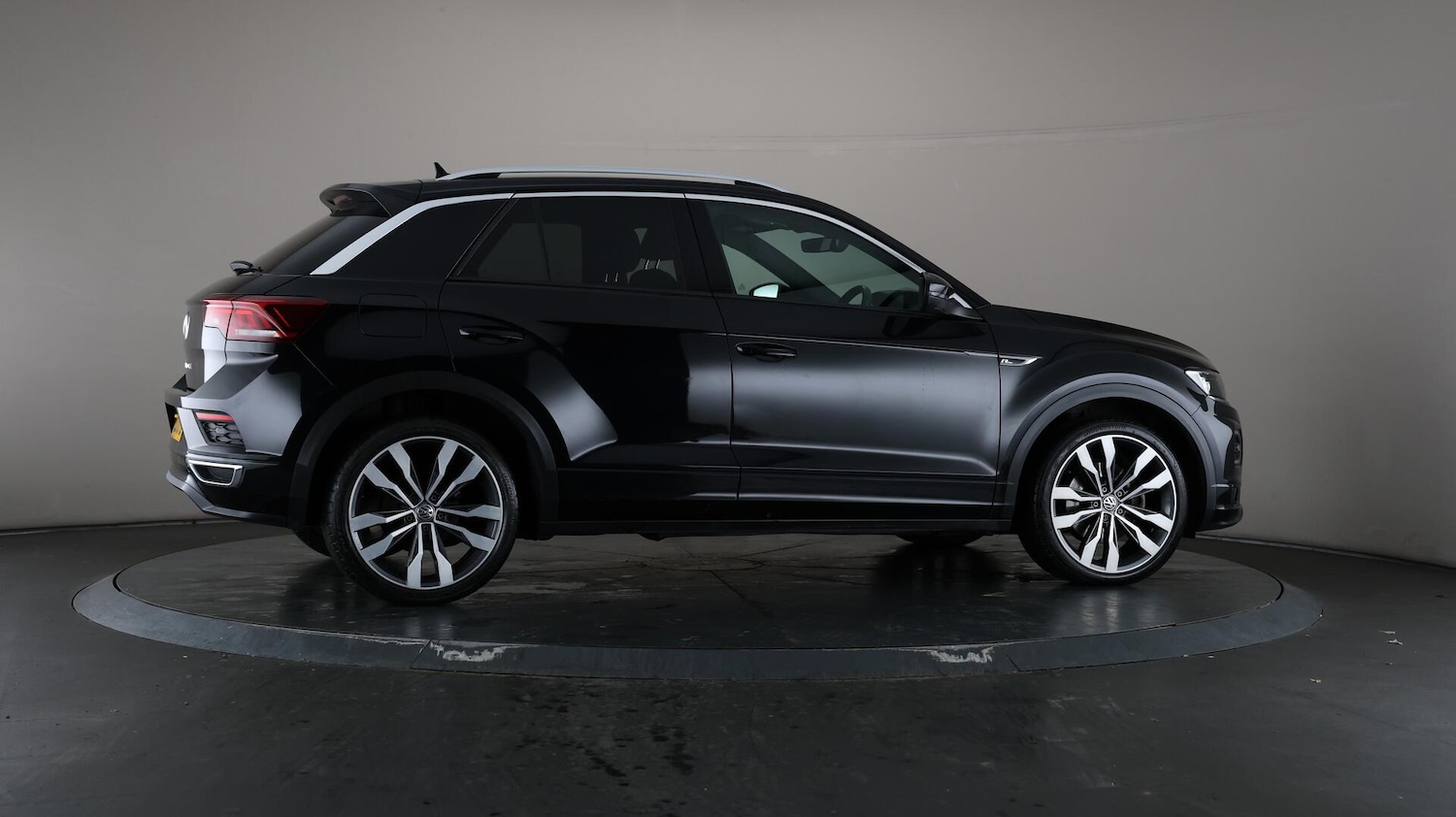 Used Volkswagen T-Roc 2020 for sale - 76175191: Photo 62